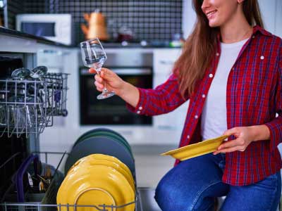 Clean Dishes